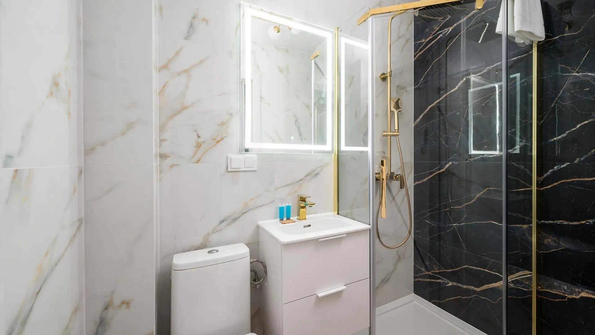 شقة Ochota Glamour Studio وارسو
